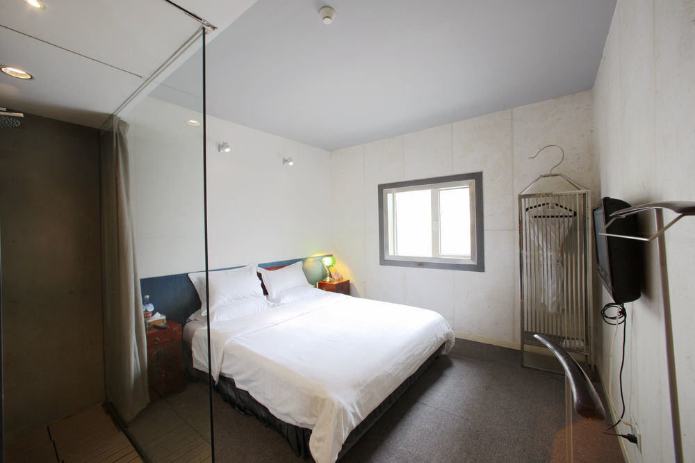 China Community Art Habitat Hotel Qingdao Exterior foto